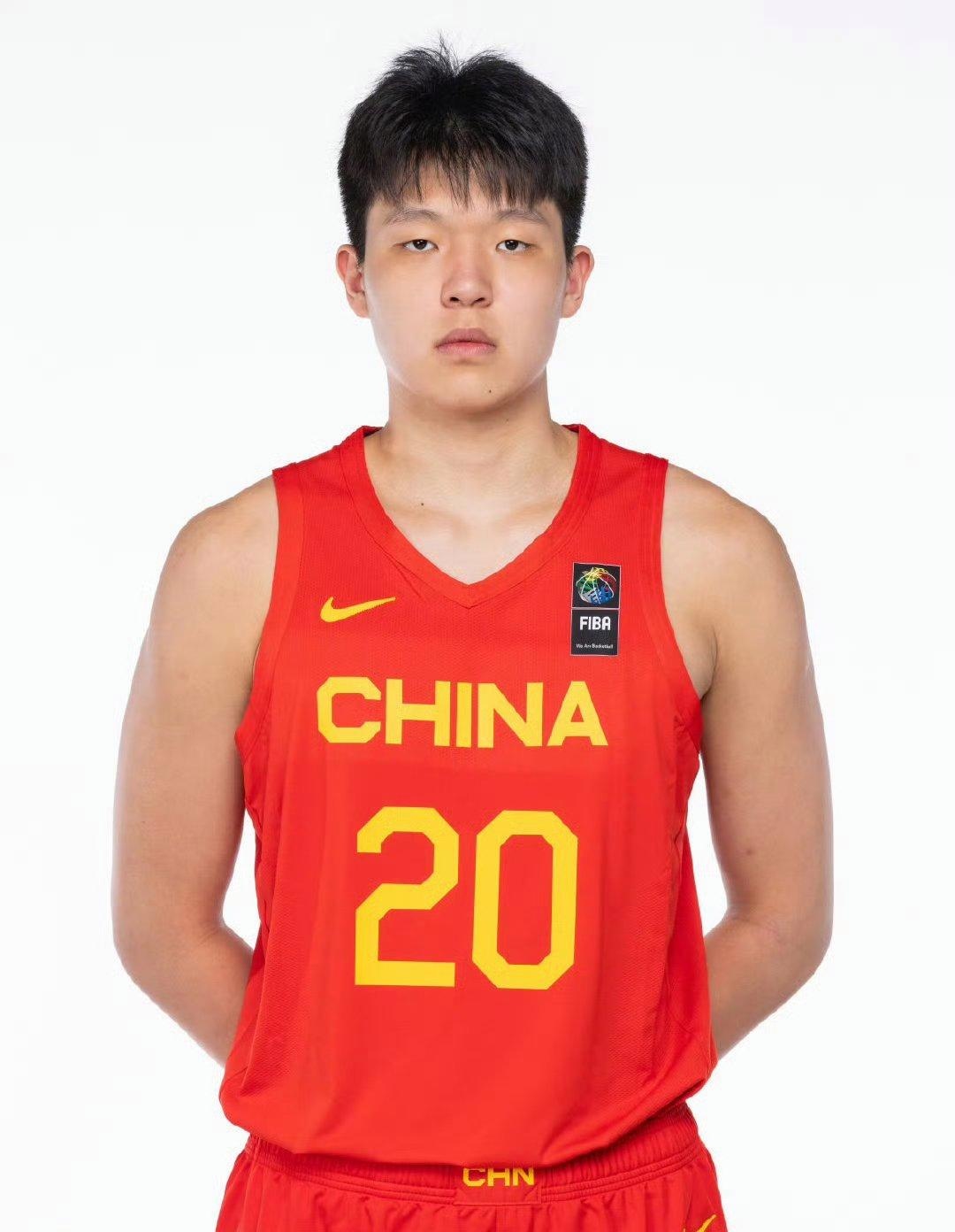 新利体育-8255美元!杨瀚森联合试训球衣拍高价仅次于状元弗拉格(2025年状元弗拉格简介概括)